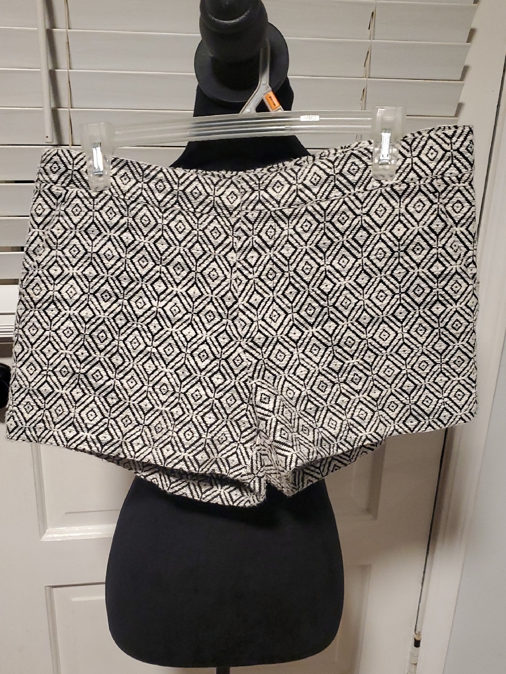 Banana Republic Black and White Geometric Knit Shorts